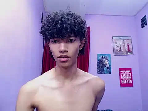 bigcock_twinks 即時 XXX 聊天