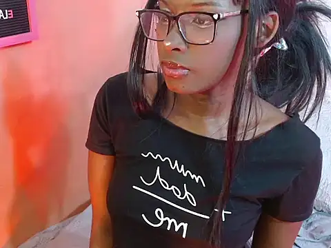 Živý XXX chat vickycat_x