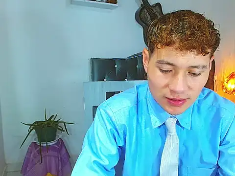 Chat XXX en directo de _Santi2