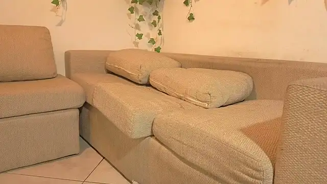 Bellydancerhot's Live XXX Chat