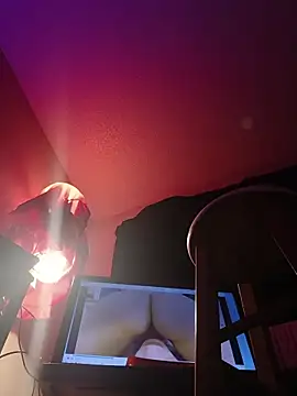 _Ramone666 Adlı Modelin Canlı XXX Sohbeti