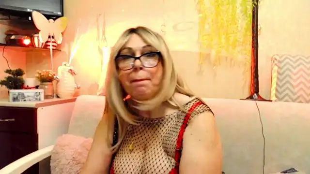 SusieNoreen Chat XXX in diretta