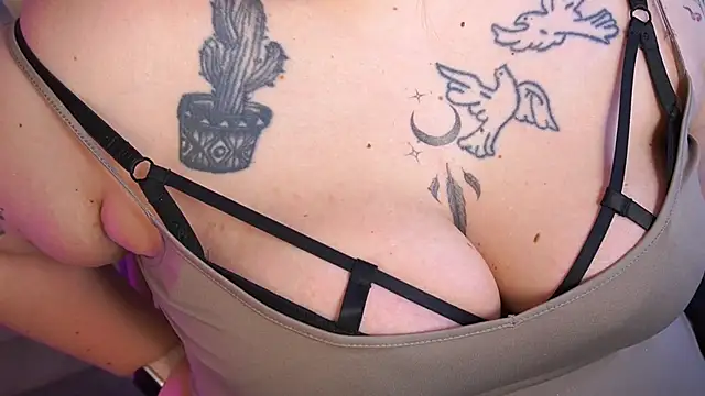 Kittywakee 라이브 XXX 채팅