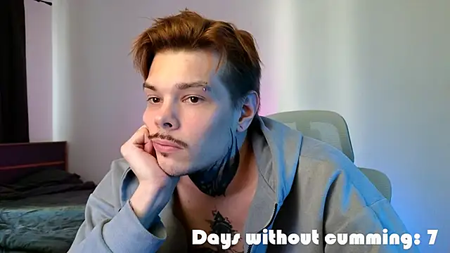 دردشة DENIS_HERE الجنسية المباشرة