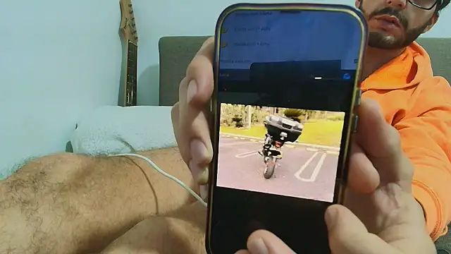 thomas_gun's Live XXX Chat