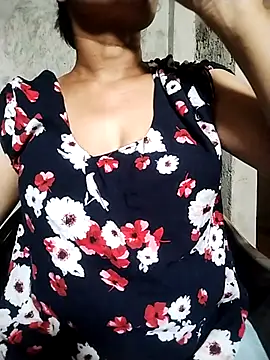 veenacute 在線直播表演