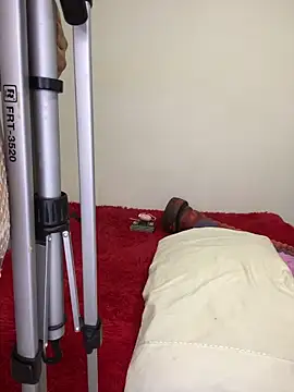 Chat XXX en directo de charlloteevans_X