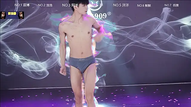 Chat XXX en directo de MS-180-