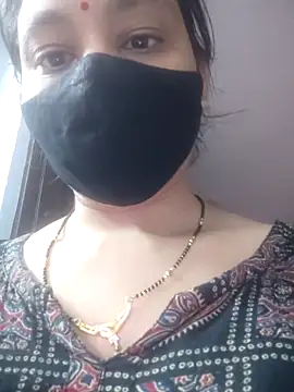 Saishaa Live XXX Chat