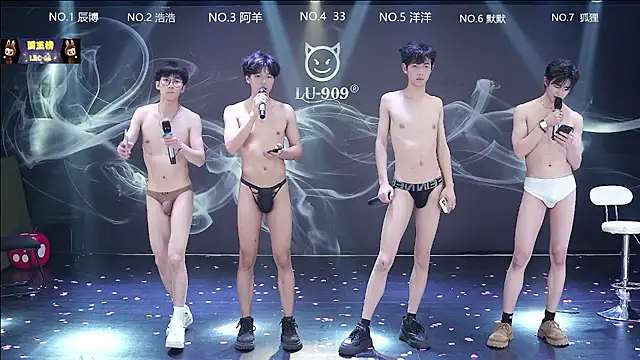 Chat XXX en directo de MS-180-