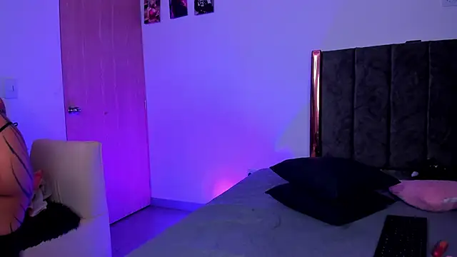 แชท XXX สดของ Helldy_666