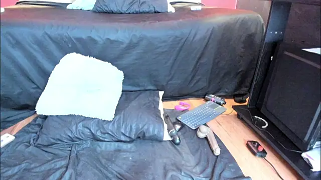 YayaHilton Live XXX-Chat