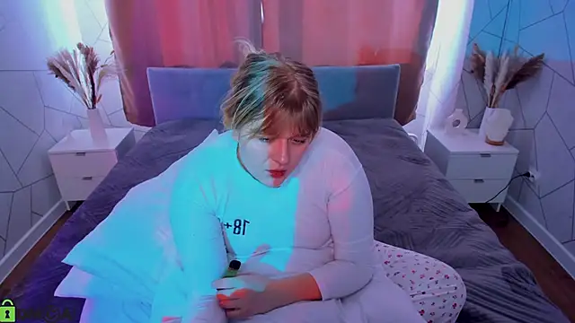 luna_c0ra Chat XXX in diretta