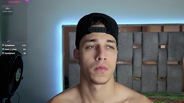 Онлайн чат XXX orionblaze69_