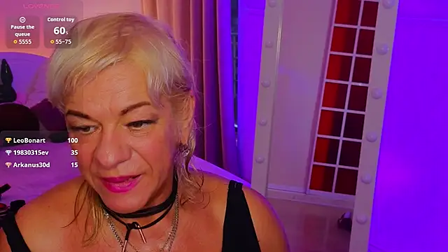 دردشة AnittaHarris_ الجنسية المباشرة