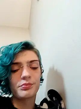 Вебкам-шоу veeshappyplace