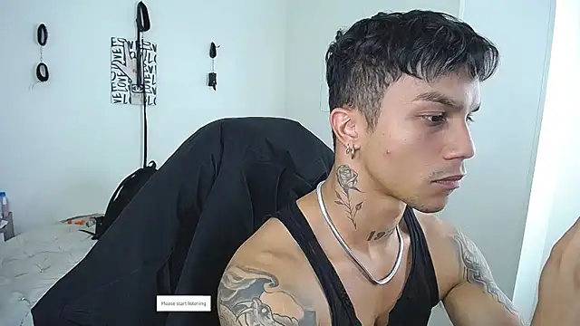 Czat XXX na żywo – Leonard_Price