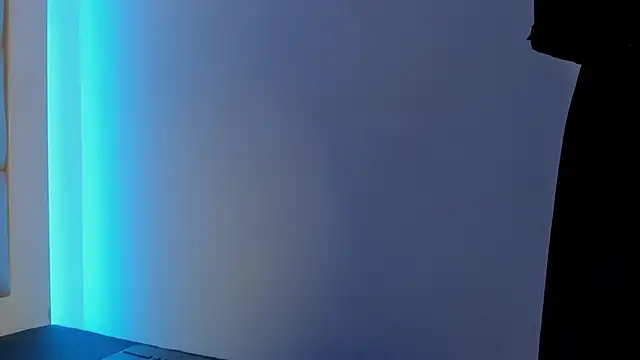 sirio_js Adlı Modelin Canlı XXX Sohbeti