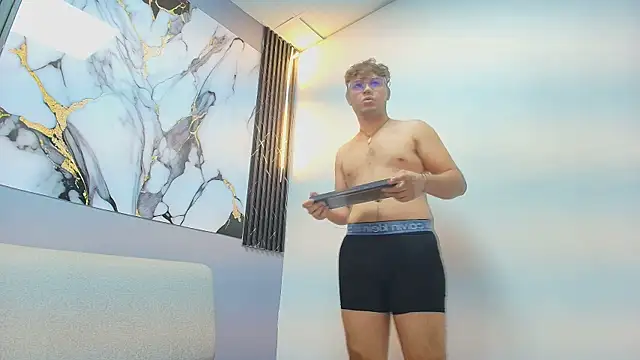 Czat XXX na żywo – PAULO_PARKER2