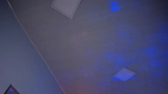 Chatroom XXX en direct de ayshel__