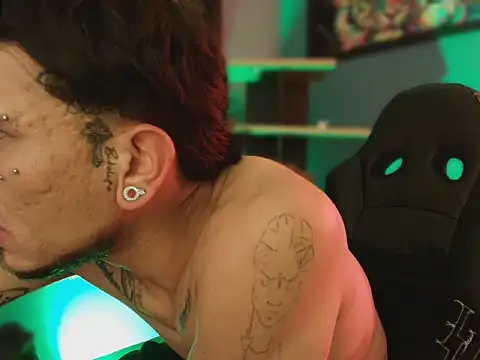 Thonixxx_mr 在線直播表演