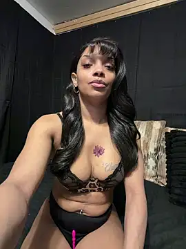 Chat XXX en directo de Rakiyahcharms