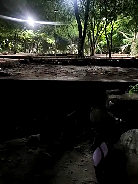 Pertunjukan Kamera Web Datoka_adrenaline