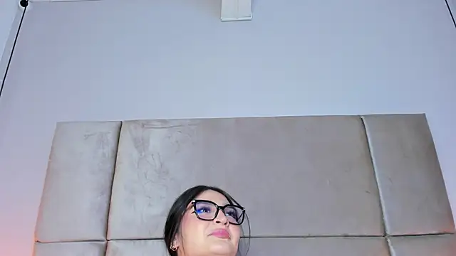 Онлайн чат XXX isabel_sofiaa