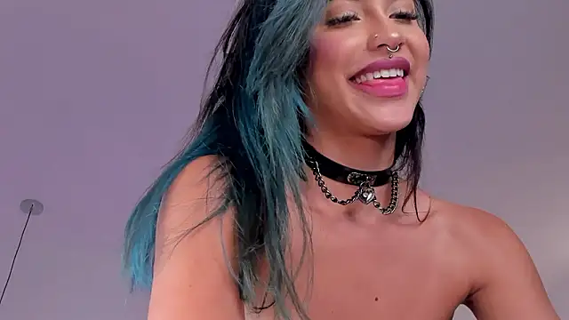 KayraLanne élő XXX-chatje