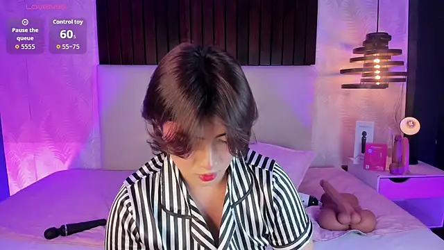 Chatroom XXX en direct de Creamy_Angelo