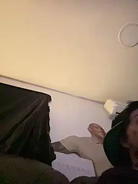 Chatroom XXX en direct de GabEthier