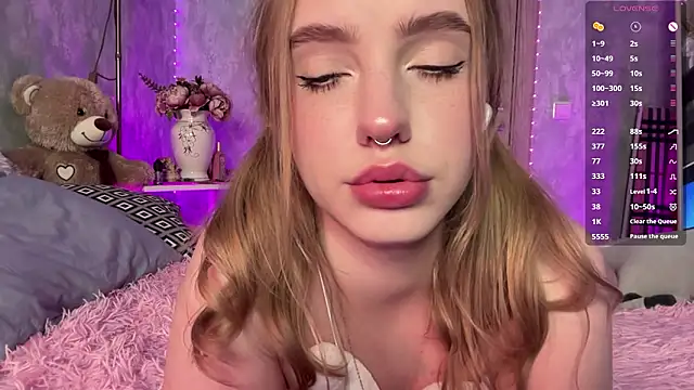 Chatroom XXX en direct de EveDarkSide