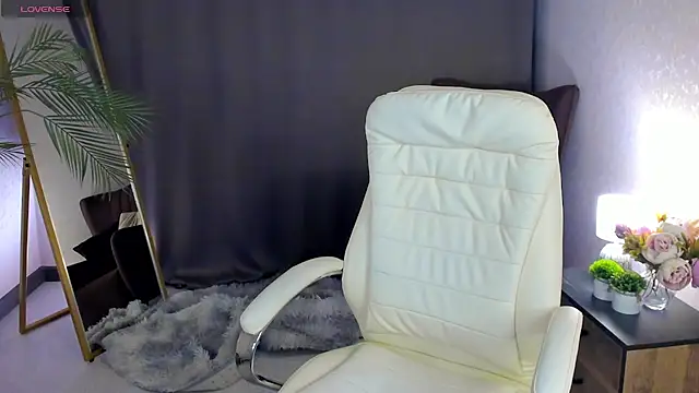 LeticiaRomano Live XXX-Chat