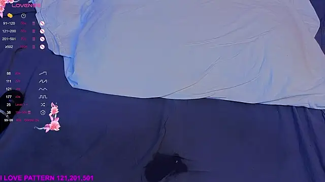 Hollara_Bangg: απευθείας συνομιλία ΧΧΧ