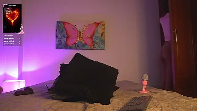 noah_0814: онлайн-секс-чат