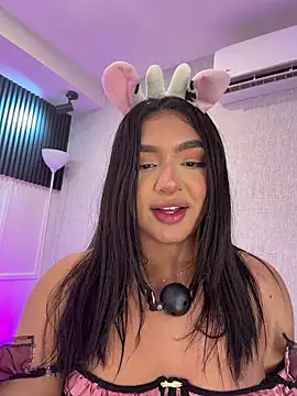 دردشة jenn_fit الجنسية المباشرة