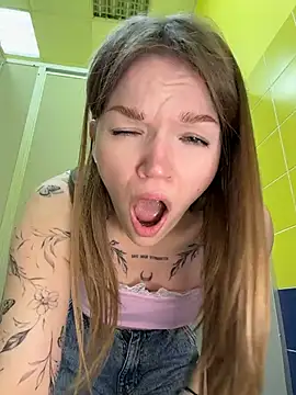 Онлайн чат XXX StreetSquirt