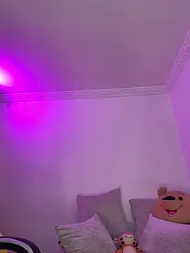 shanel_taylor 即時 XXX 聊天