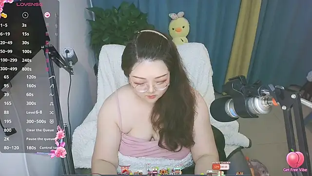 AngelwithEcup 即時 XXX 聊天