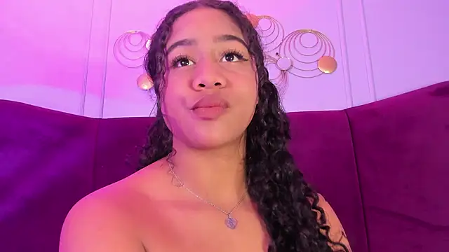 Sofi_Fox_'s Live XXX Chat