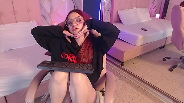 Chat +18 de Red_kytty6 ao vivo