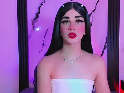 alana_dolls Show Webcam