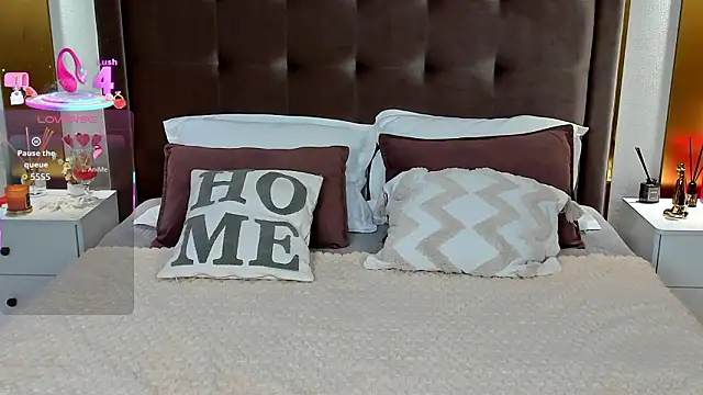 annasimonsjn Live XXX chat