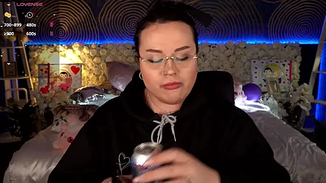 SerahMirabeli Live XXX Chat