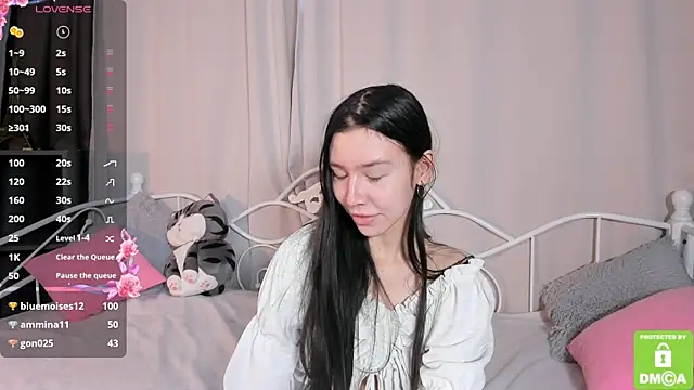 Chat +18 de Amelia_skyy ao vivo