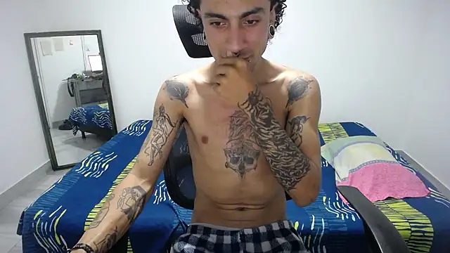 present_the_magic Webcamshow