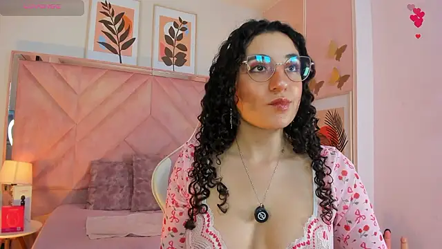 DemiJones_ Chat XXX in diretta