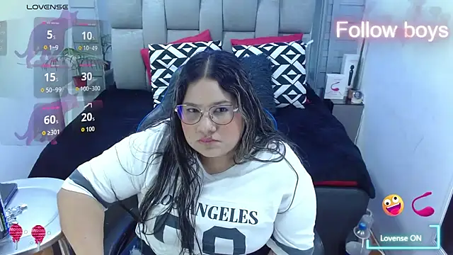 Chatroom XXX en direct de evelin_zaens