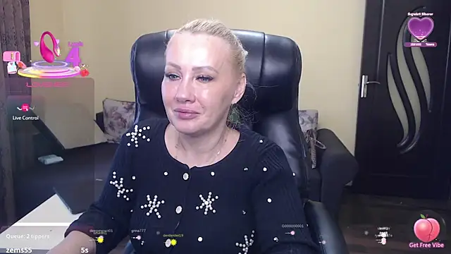 Chatroom XXX en direct de KandyHellenx