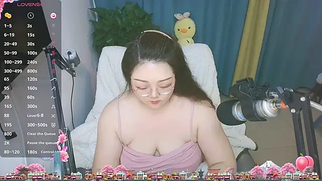 Chatroom XXX en direct de AngelwithEcup